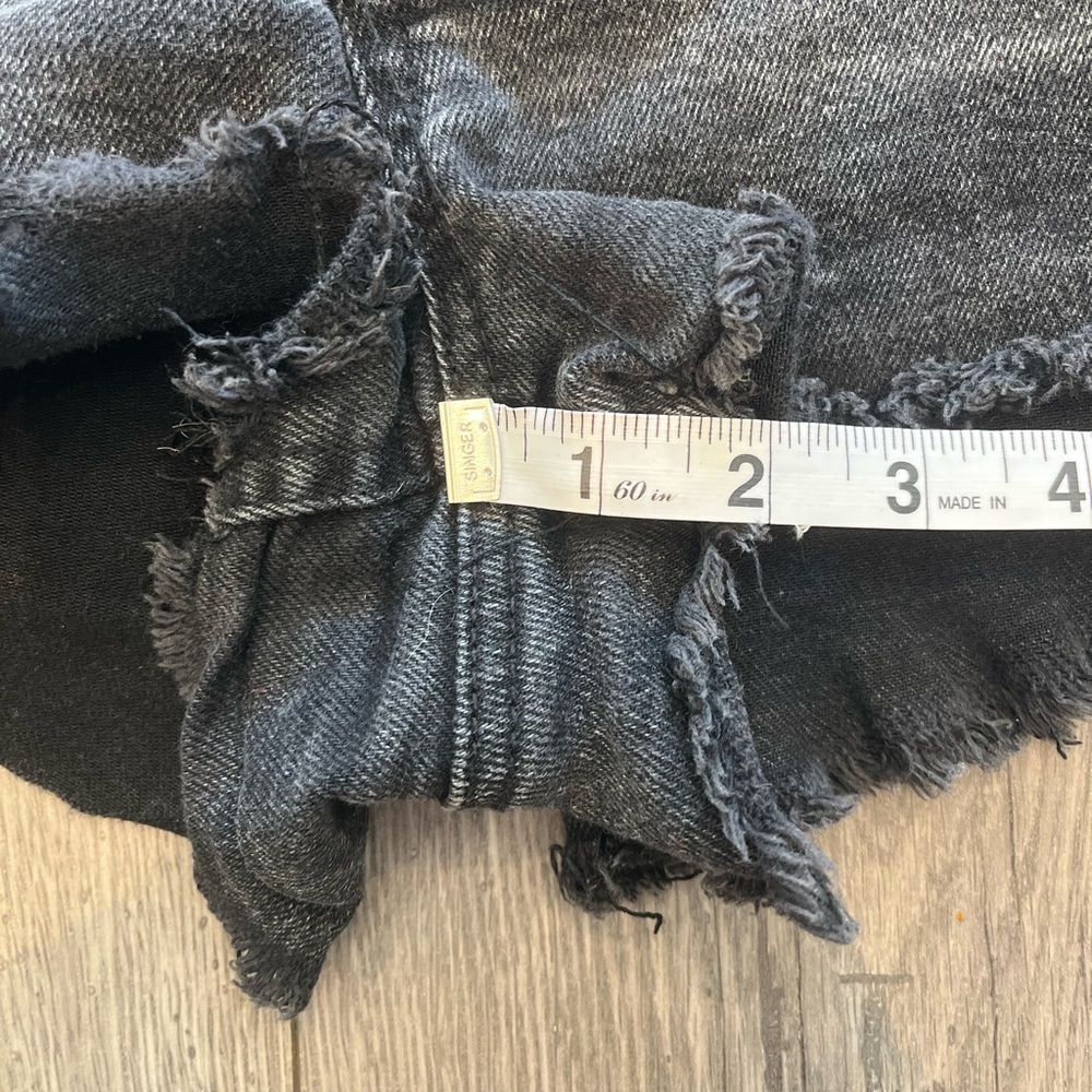 Indigo Rein Womens Juniors High Waisted Denim Jean Shorts Distressed Black 13/30 - Picture 8 of 8